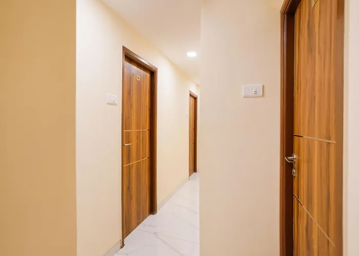Hotel O King Residency Near Bharat Talkies Mumbai